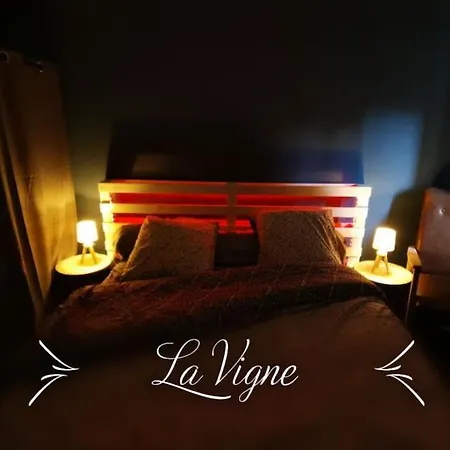 La Roche Blanche, Maison De Bourg Pleine De Charme Exterior foto
